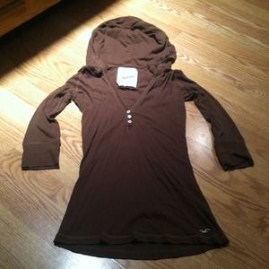 HOLD FOR TRADE Brown Hollister top