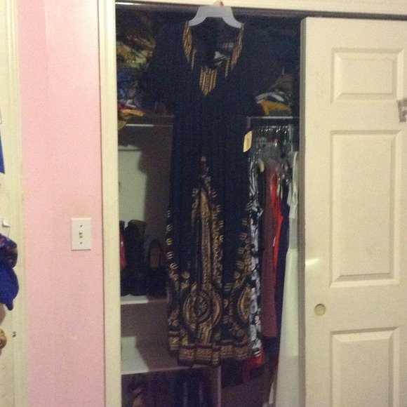 Black maxi dress 🔴sold🔴
