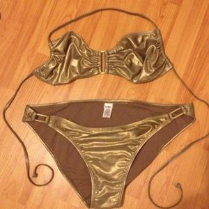 Traded Gold metallic 2 piece with @backbreaker1991