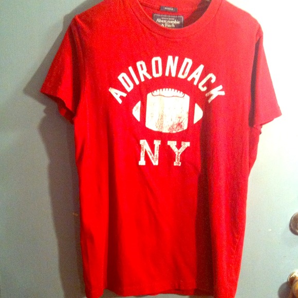 Abercrombie tee