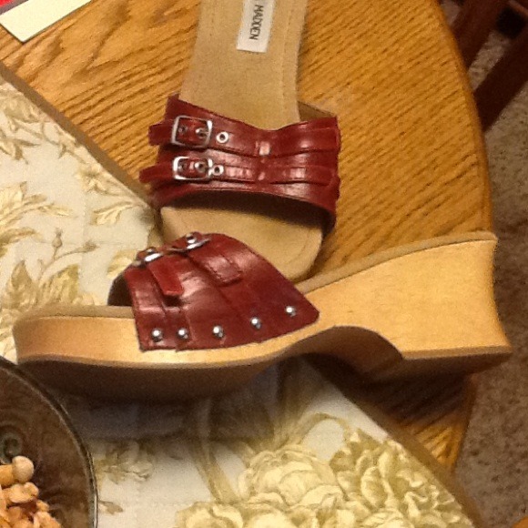 Sold - Picture 2 of 2