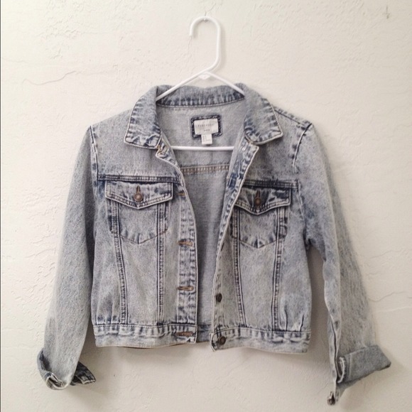 ❌📦 SOLD - F21 Acid Wash Denim Jacket Brand New S