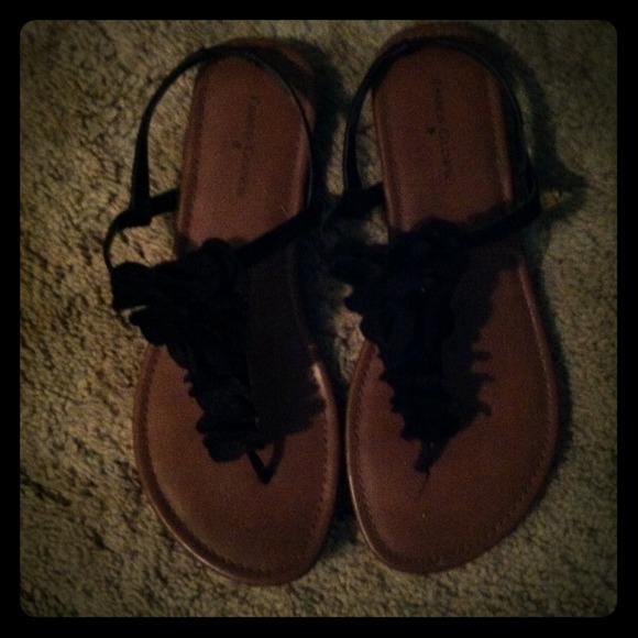 {{Faded Glory Summer Sandals!}}