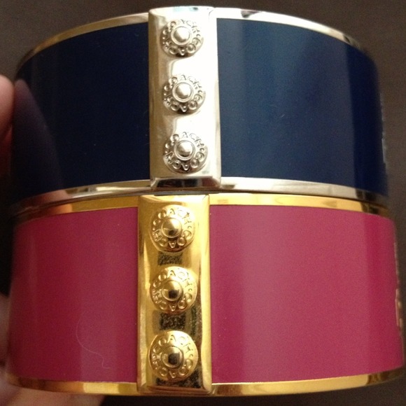 Authentic luxury Coach bangles pair! - Picture 2 of 4