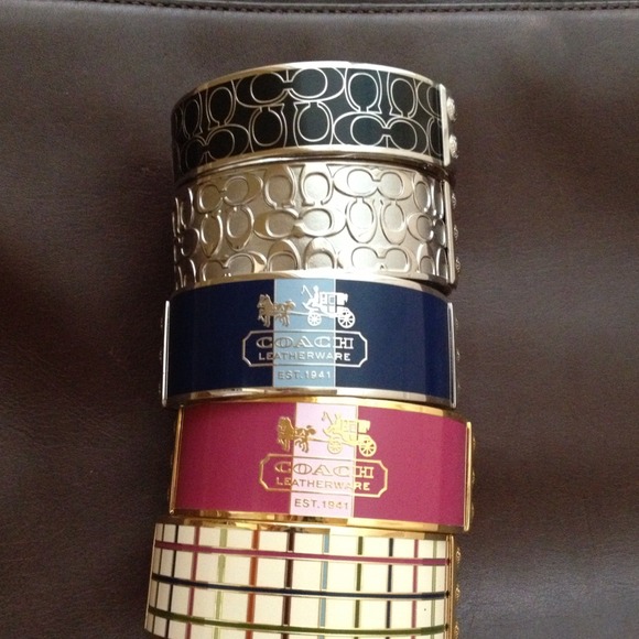 Authentic luxury Coach bangles pair! - Picture 4 of 4