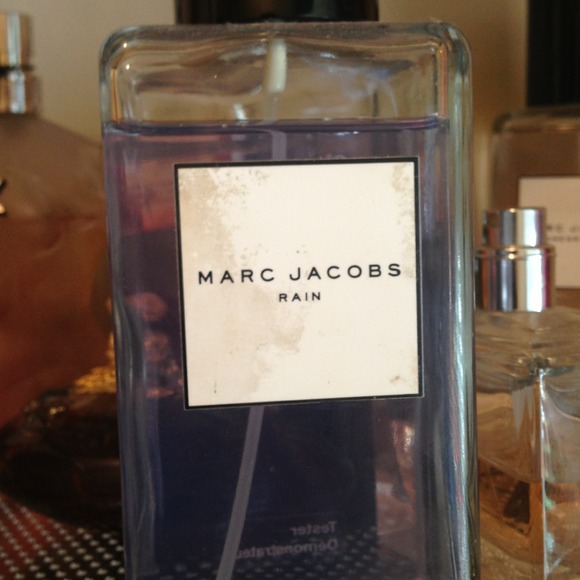 Marc Jacobs Rain