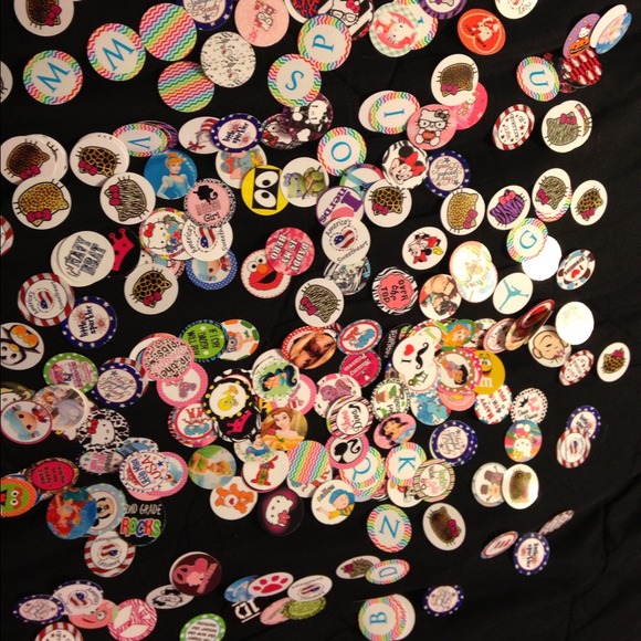 Bottle cap bows