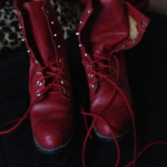 Red boots