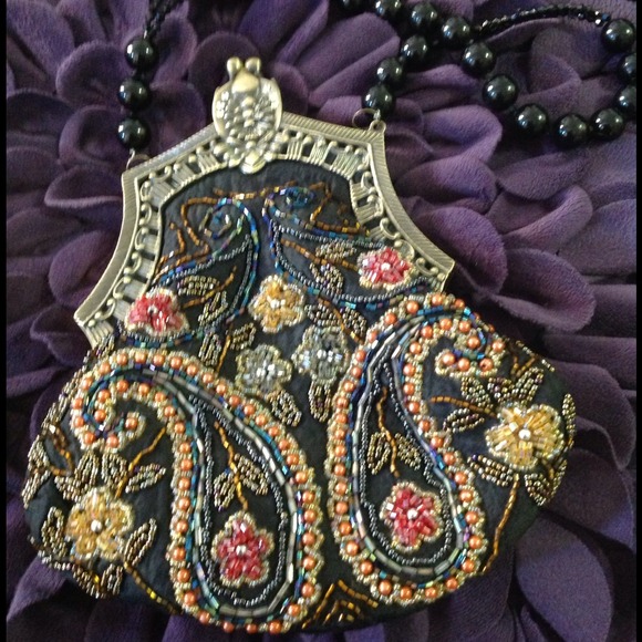 Handbags - Paisley embroidered on black ground bag