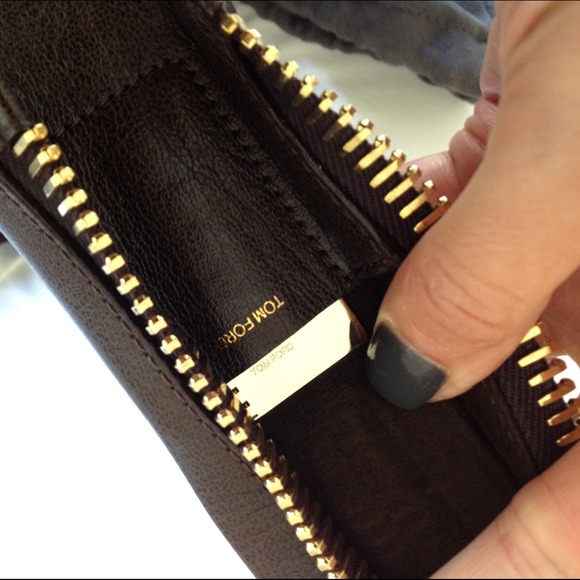 ❤SOLD❤TOM FORD MESSENGER BAG - Picture 4 of 4