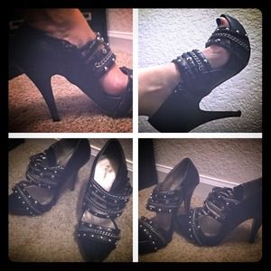 Zigisoho Studded 3 inch Heels