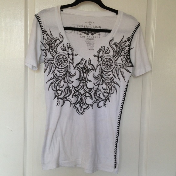 Women's tee.. Affliction