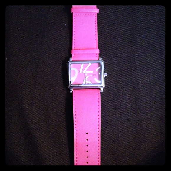 ✨NWOT✨Hot Pink Watch