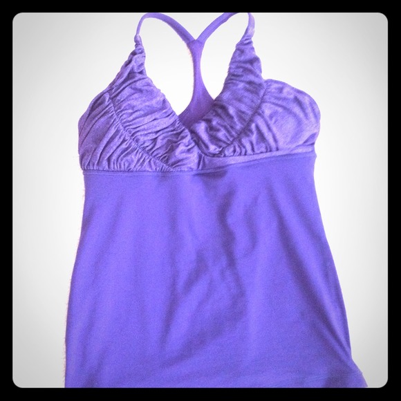 Lululemon tank