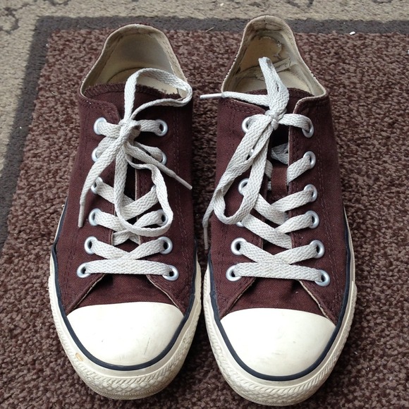 Converse Brown Chuch Taylors
