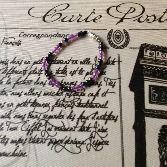 Handmade beaded bracelet