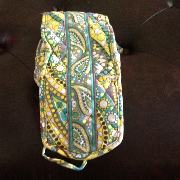 Mini Vera Bradley tote. - Picture 3 of 4