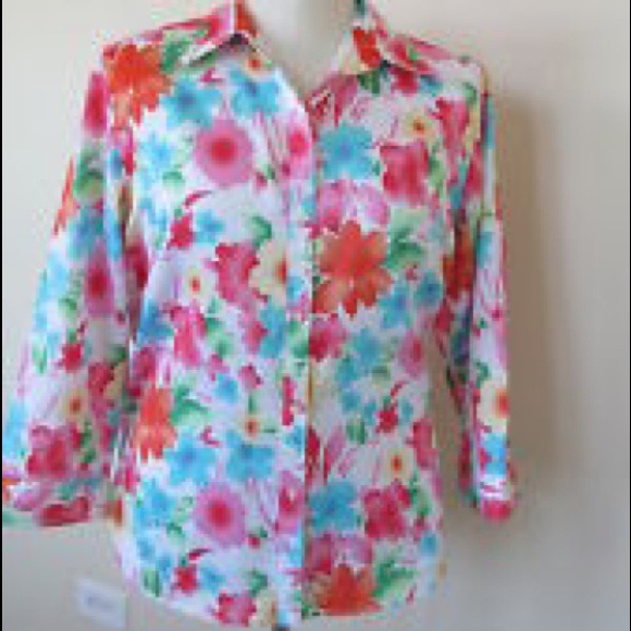 Ralph Lauren Floral Button Up - Picture 1 of 1