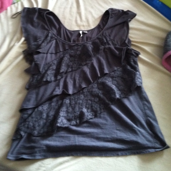 Grey ruffled shirt
