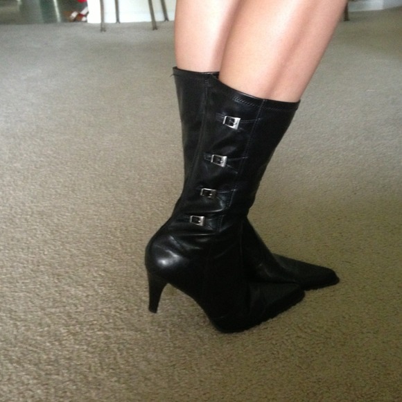Black Boots