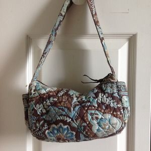 Small Vera Bradley clutch