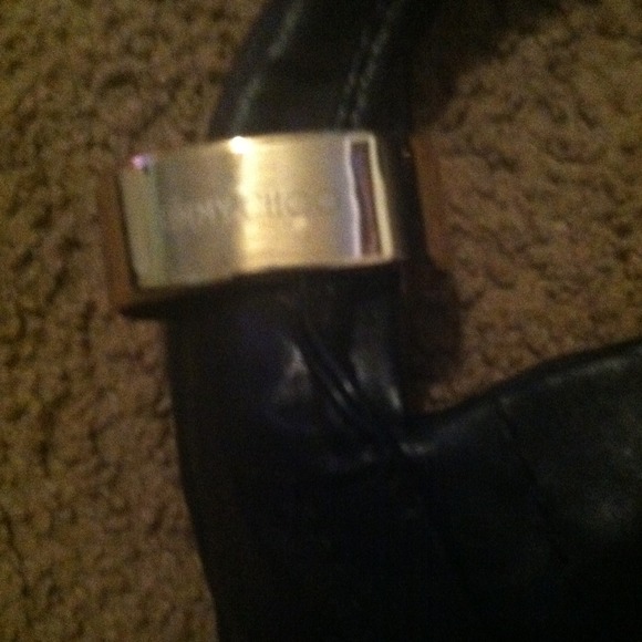 Purses - Picture 2 of 3