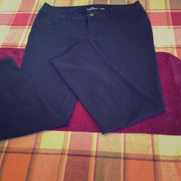 Black jeggings