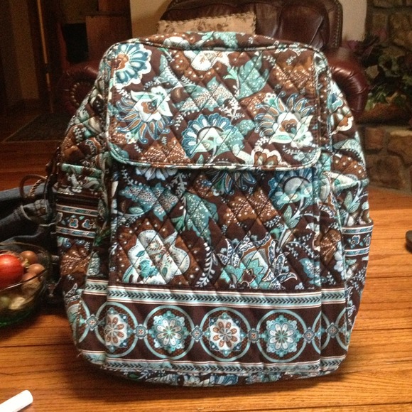 Vera Bradley large backpack. Like new!