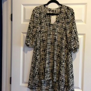 Black and white tunic