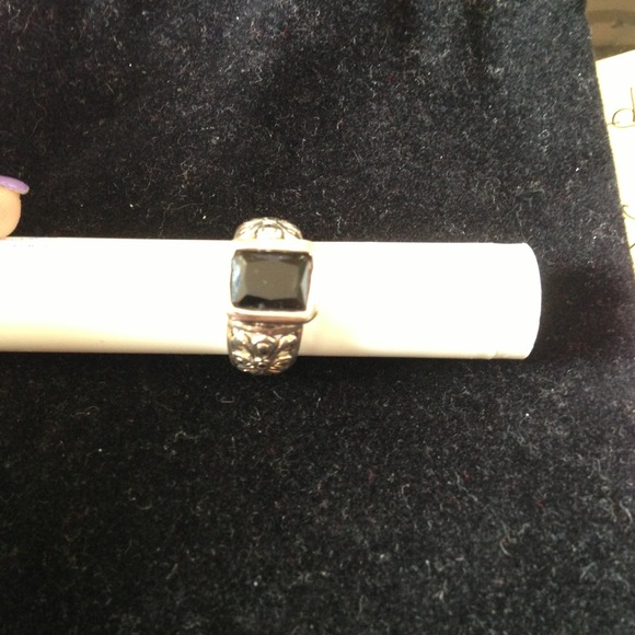 Sterling silver and black onyx  filigree Ring