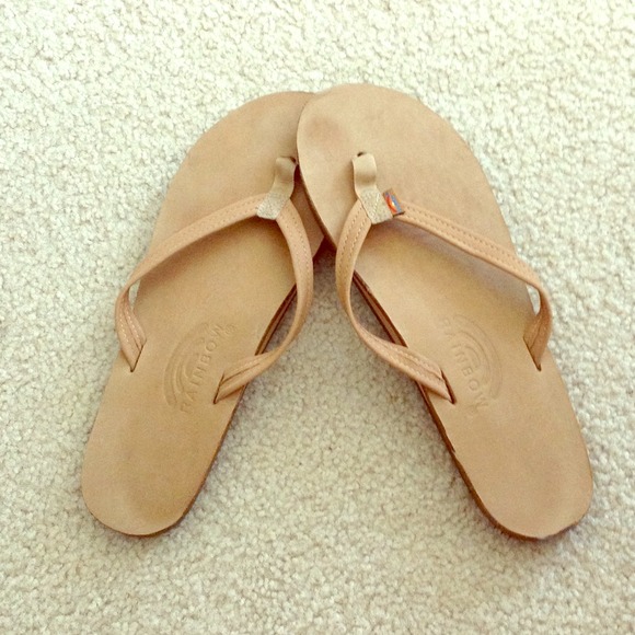 Rainbow Flip flops - tan PRICE REDUCED!