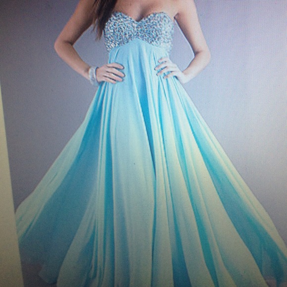 Alyce long prom dress from prom girl