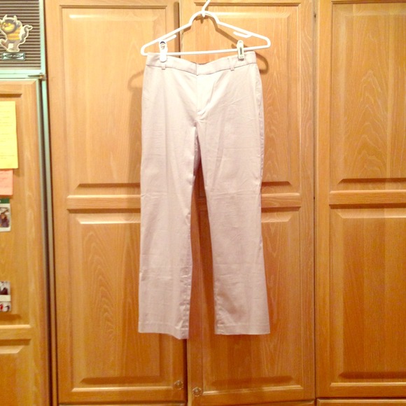 Banana republic size 6 lilac Harrison Capri pant