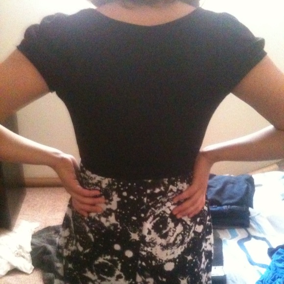 Cosmo dress - Picture 2 of 3