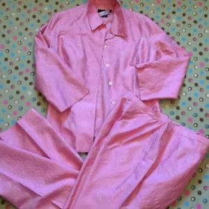 Dress me up! Pretty in Pink u will be!