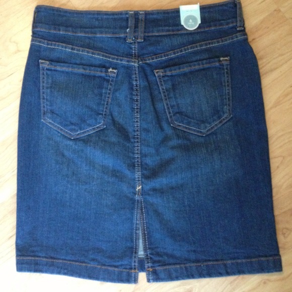 SEE BUNDLE LISTING Denim stretch pencil skirt - Picture 4 of 4