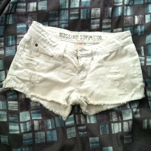 White jean distressed shorts. Like new!