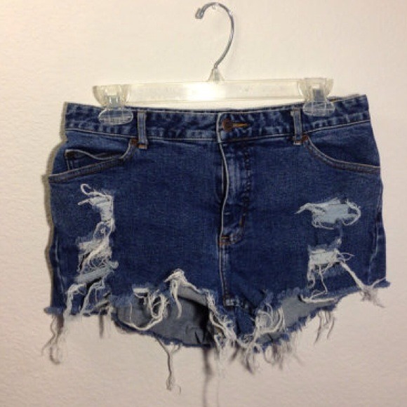 ⛔SOLD⛔  Distressed denim high waist shorts