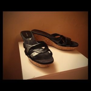 Black Nine West sandal