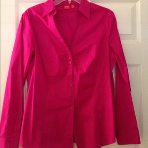 Raspberry red shirt with feminine detail