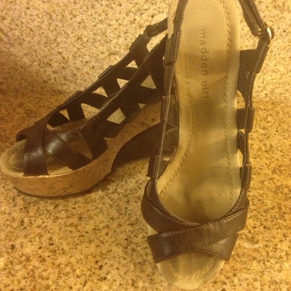 Steve Madden Cork Wedges (Brown)