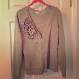 Light weight knit cardigan