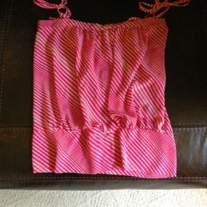 Cute Pink and white summer top