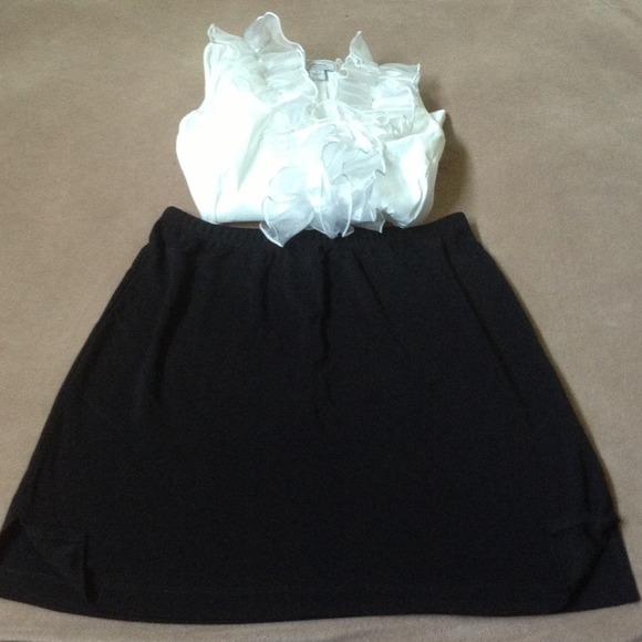 SOLD IN BUNDLE! - Picture 4 of 4