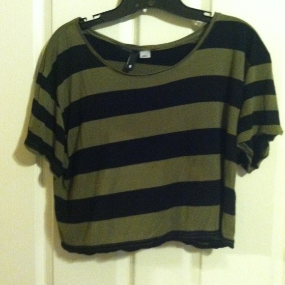 H&M crop top