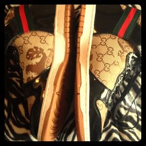 💢💢💢ON HOLD 💢💢💢