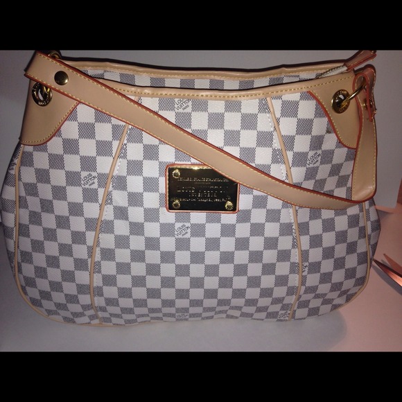 Louis Vuitton galleria