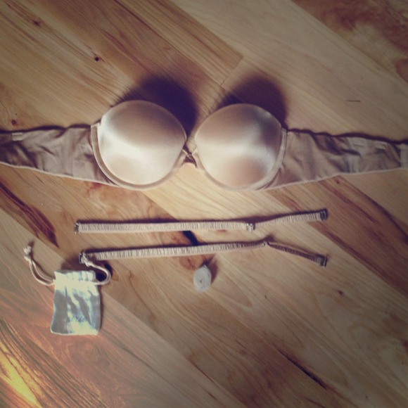 *Trade* 32B multi- way aerie Mia bra worn twice