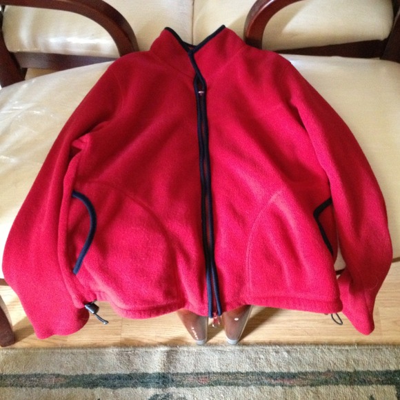 Fleece top - Picture 3 of 3