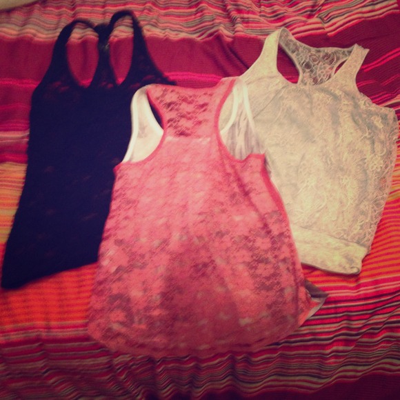 Bundle 3 Lace Racerback Tank from Guess Express XS